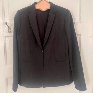 Single button blazer